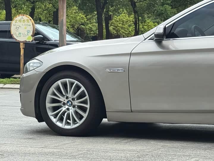 BMW 5 Series 2014 525Li hao hua she ji tao zhuang