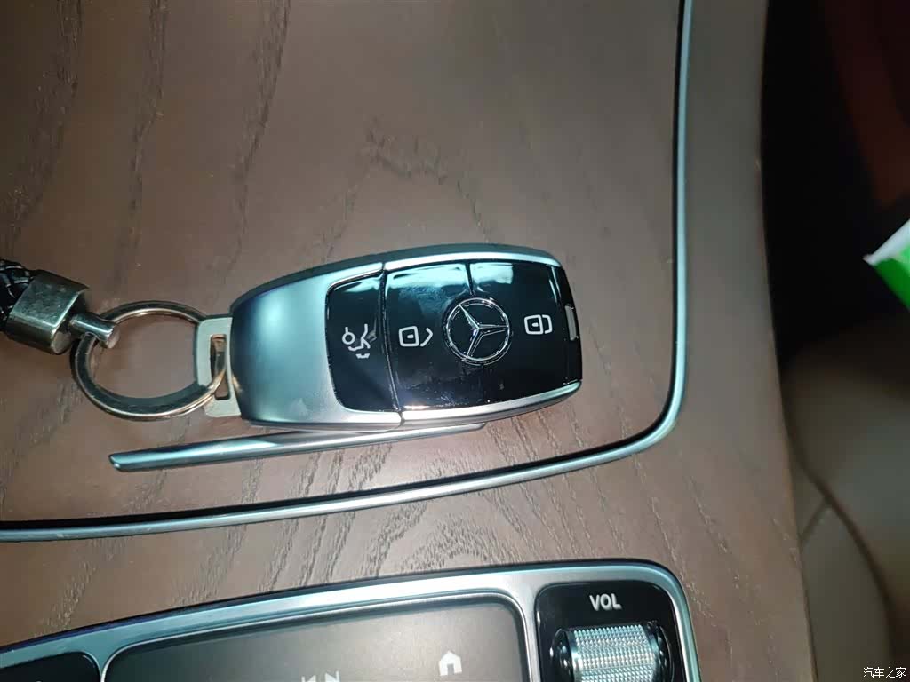 Mercedes-Benz E-Class, 2022 9