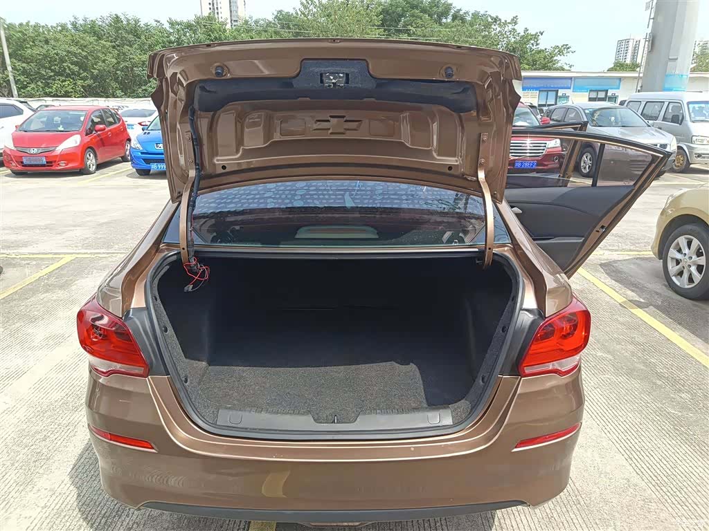 Chevrolet 320, 2018 18