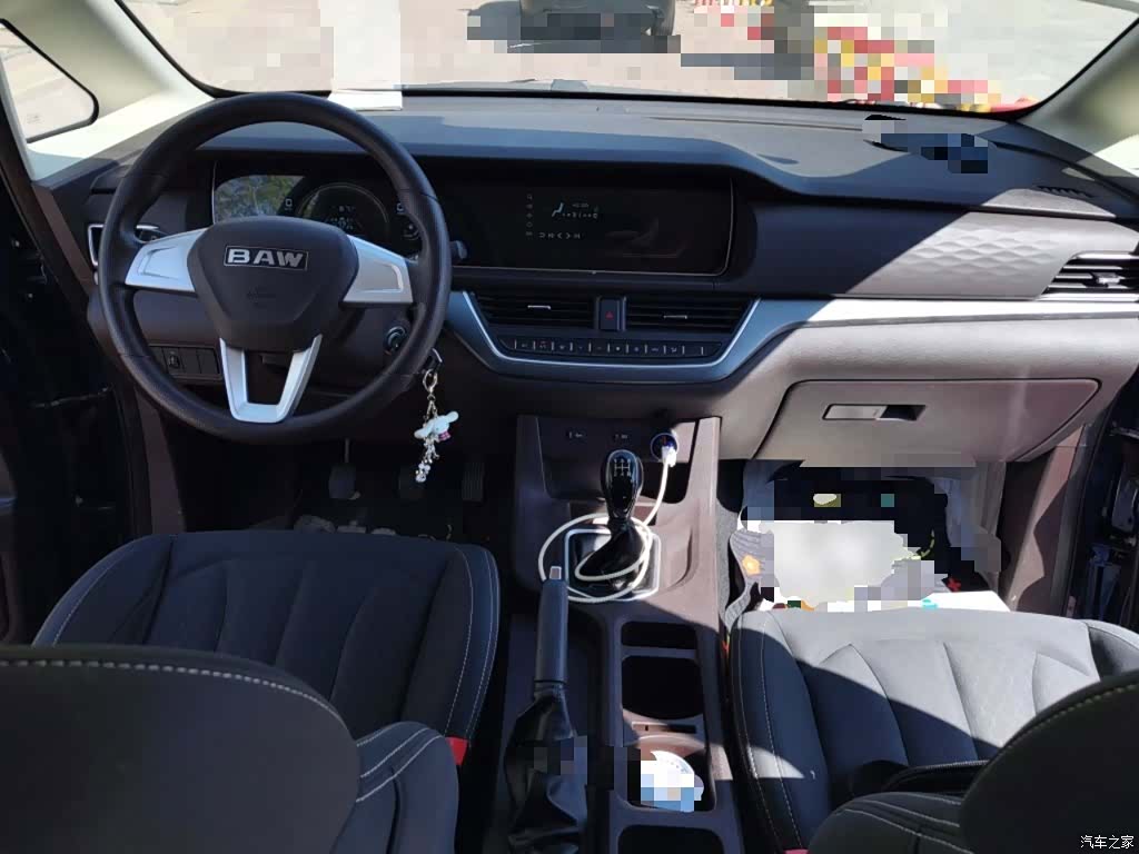 BAIC M7, 2024 все фото