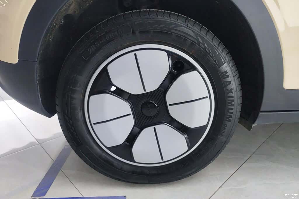 Geely Xingyuan, 2025 6