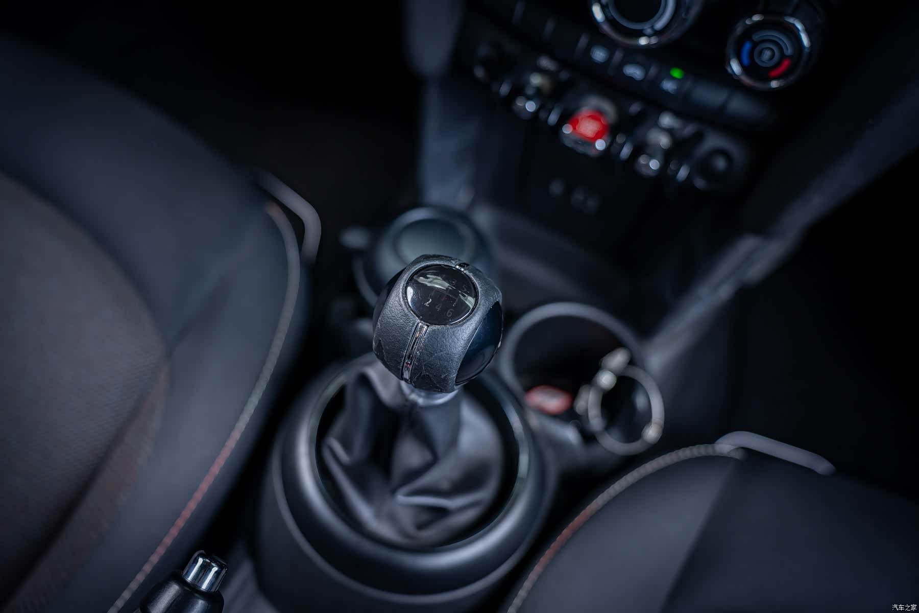Mini ONE, 2015 12