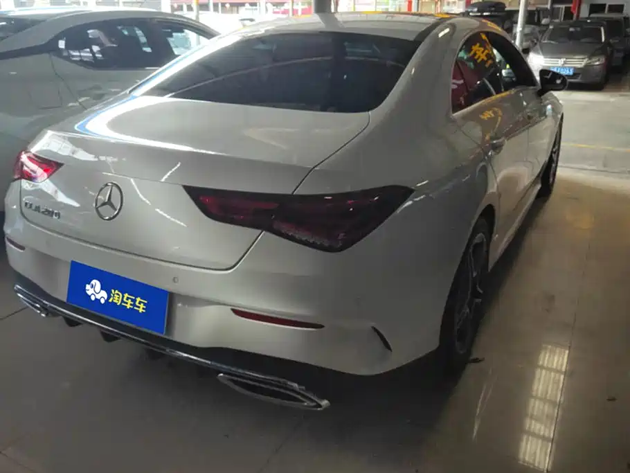 Mercedes-Benz CLA