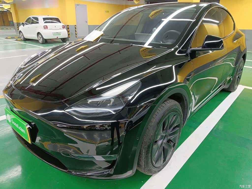 Tesla Model Y, 2024 2