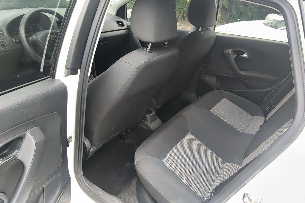 Volkswagen Polo, 2018 11
