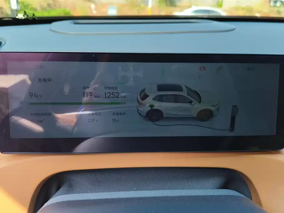 Geely Galaxy Galaxy Starship 7