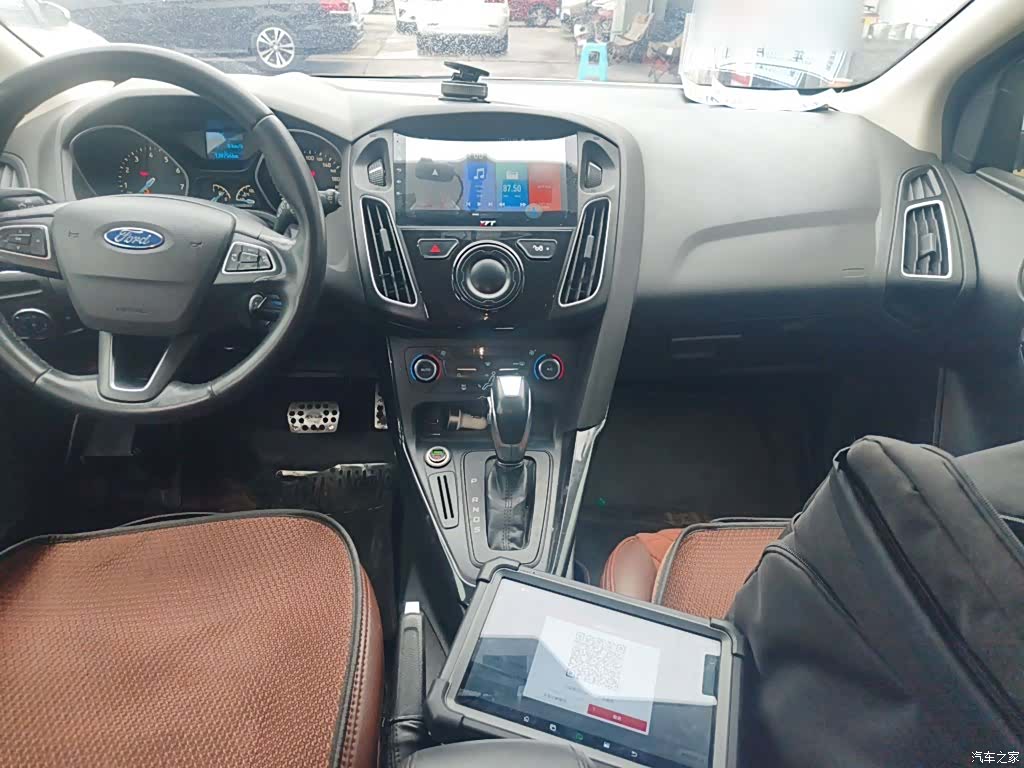 Ford Focus, 2016 10