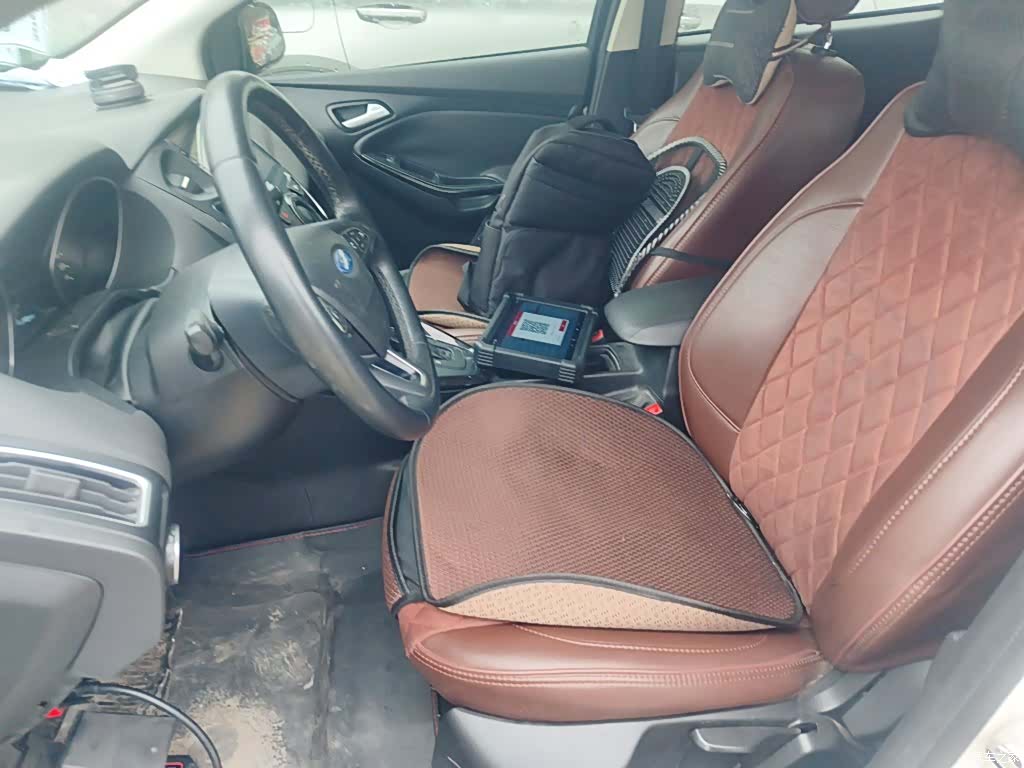 Ford Focus, 2016 15