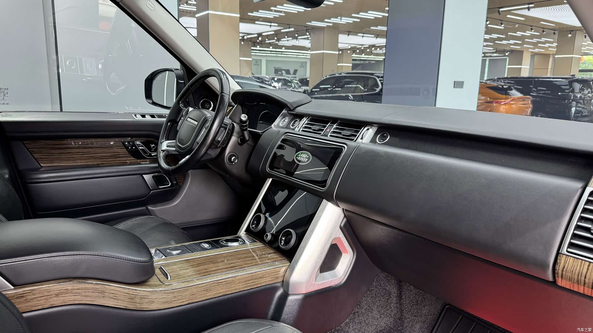 Land Rover Range Rover, 2019 17
