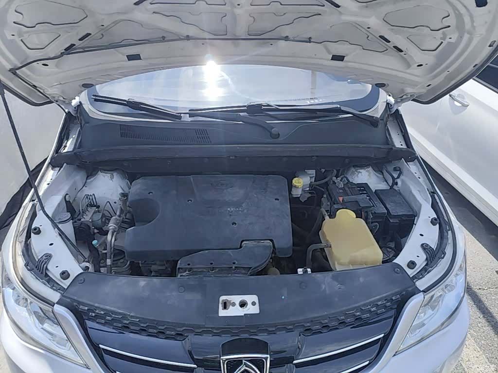 Wuling 730, 2017 20