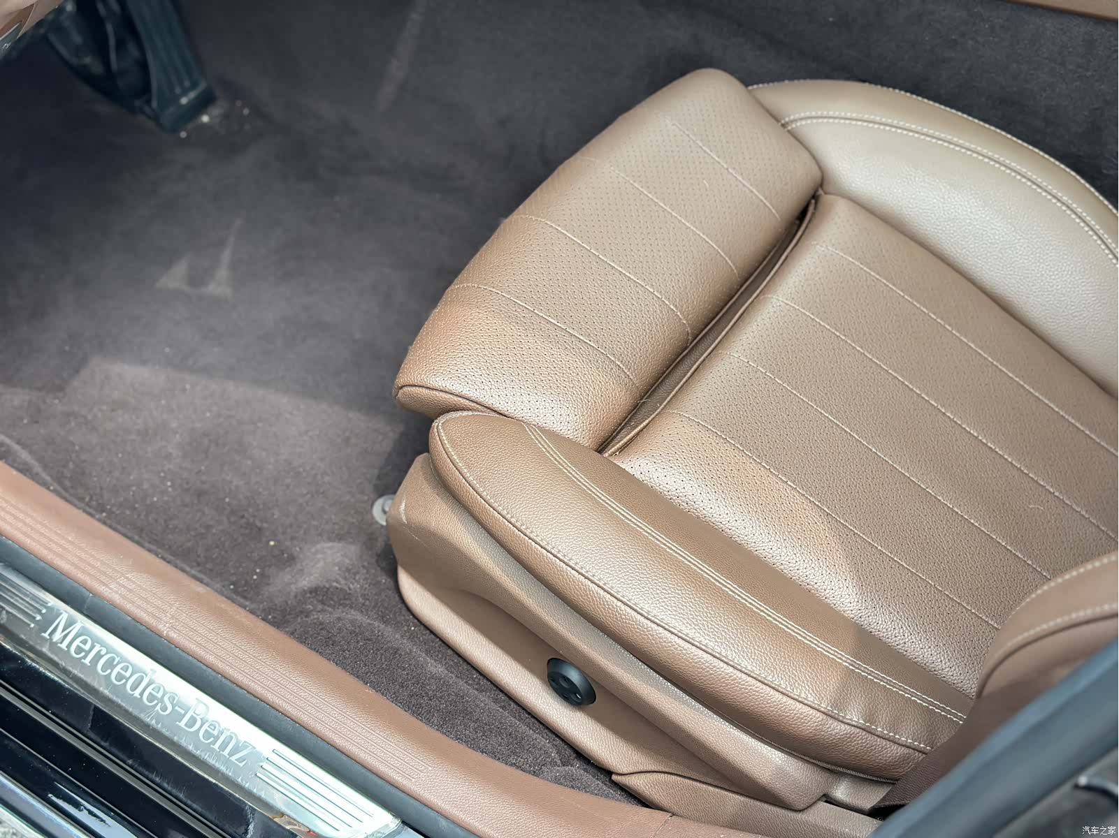 Mercedes-Benz E-Class, 2022 17