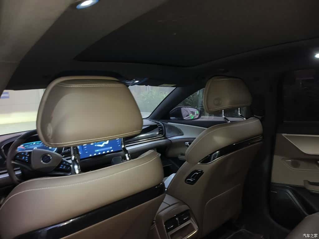 BYD Han, 2022 9