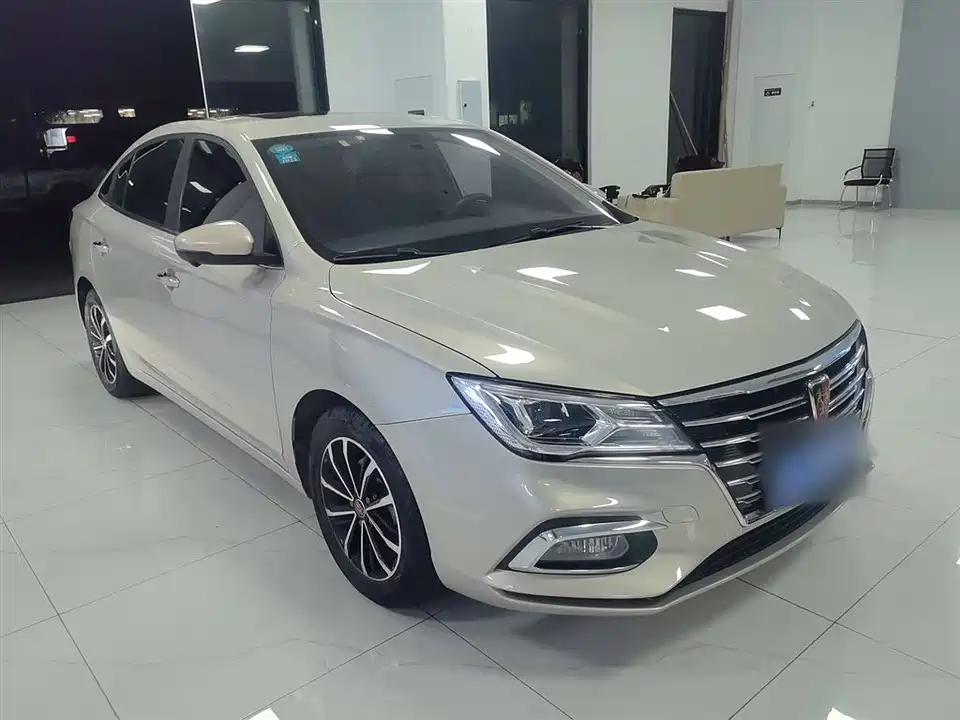 Roewe i5