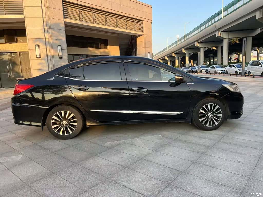 Honda Crider, 2014 все фото
