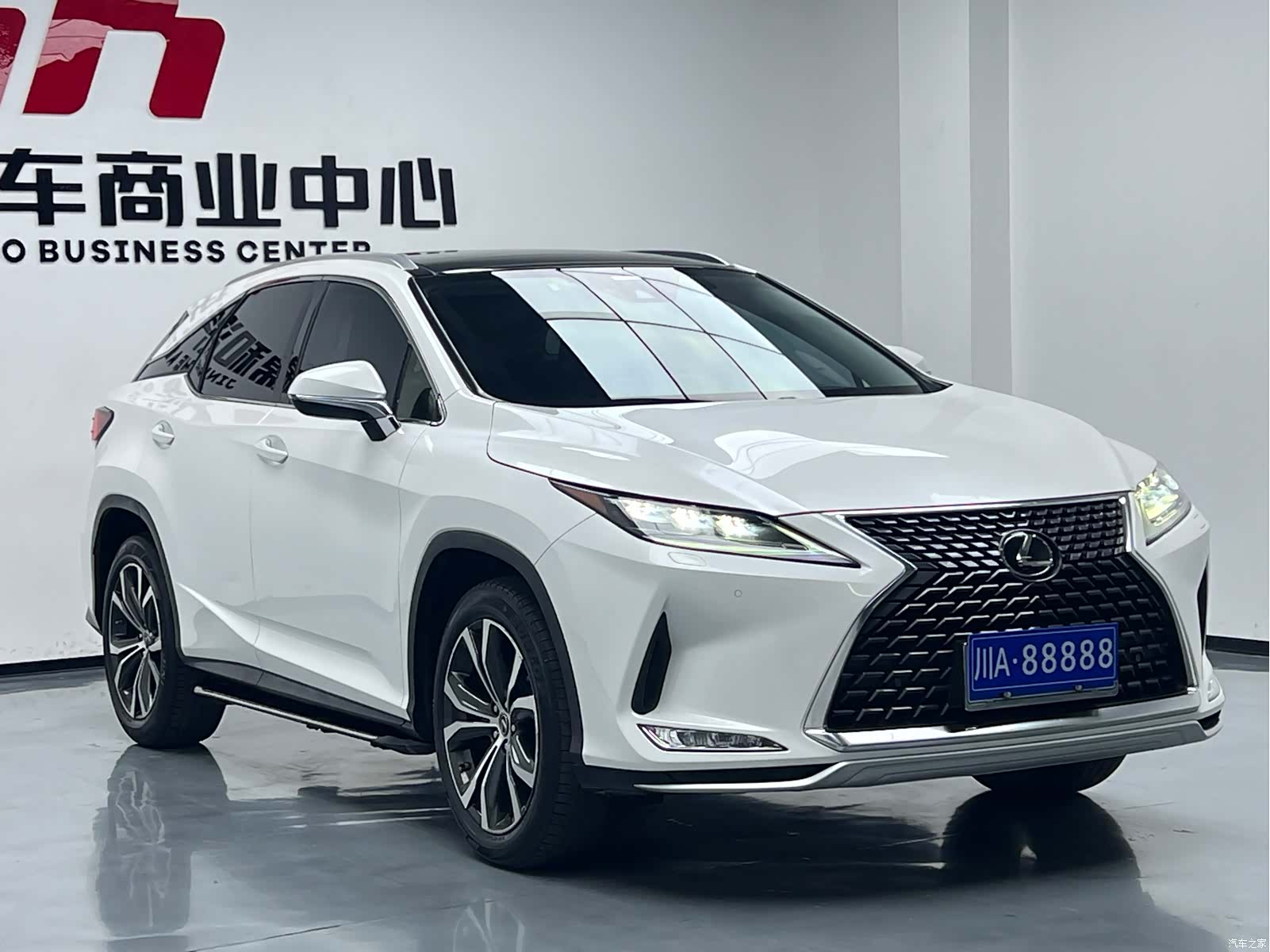 Lexus RX, 2019 3
