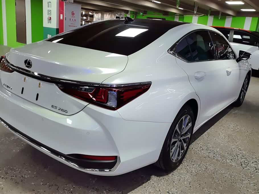 Lexus ES Lexus ES