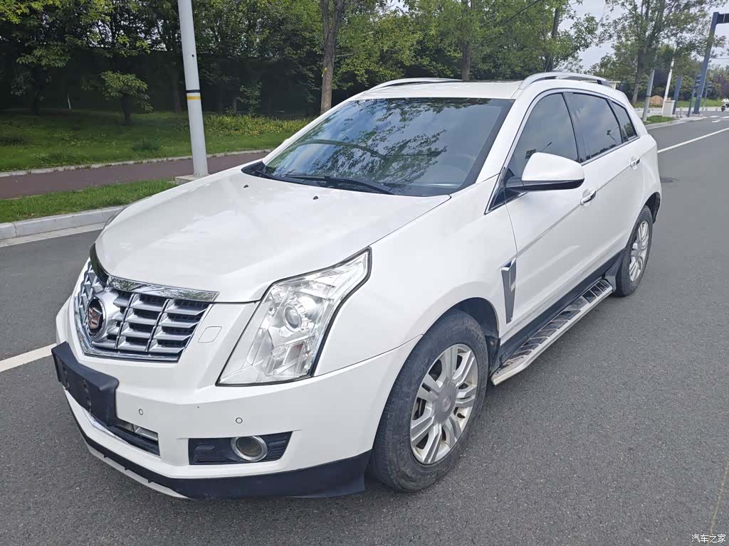 Cadillac SRX, 2015 1