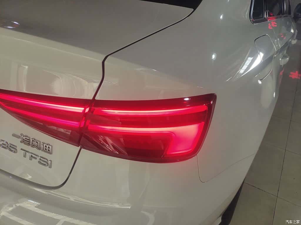 Audi A3, 2018 24