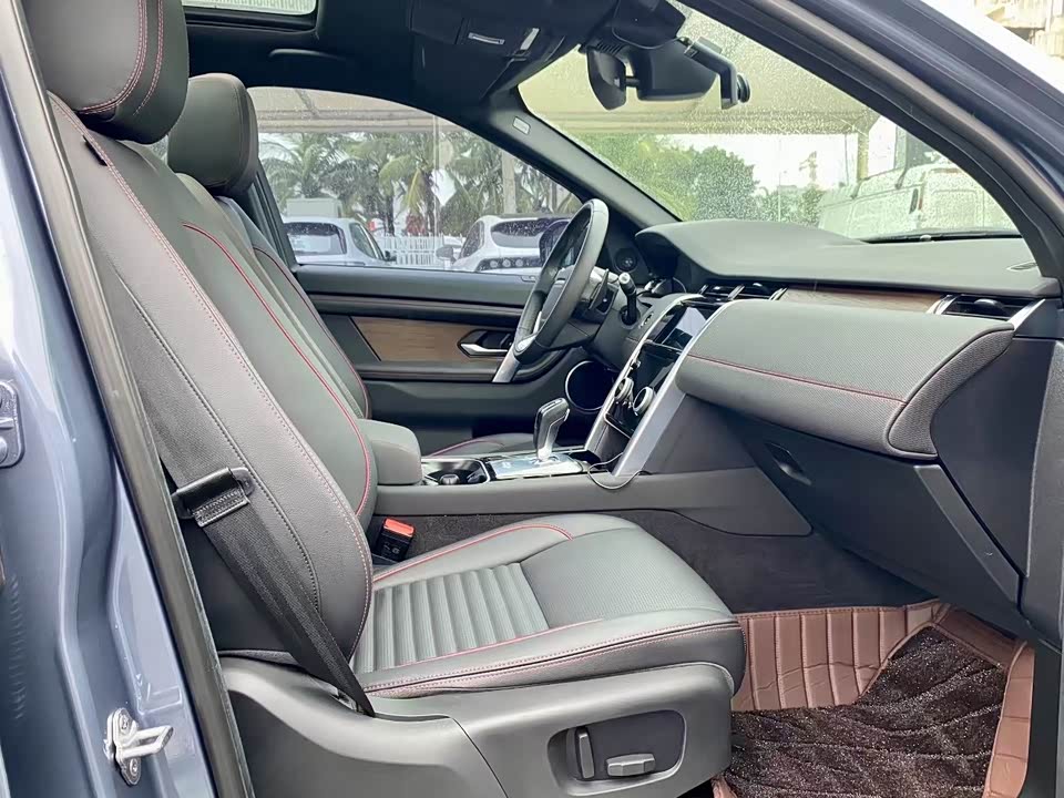 Land Rover Discover sports