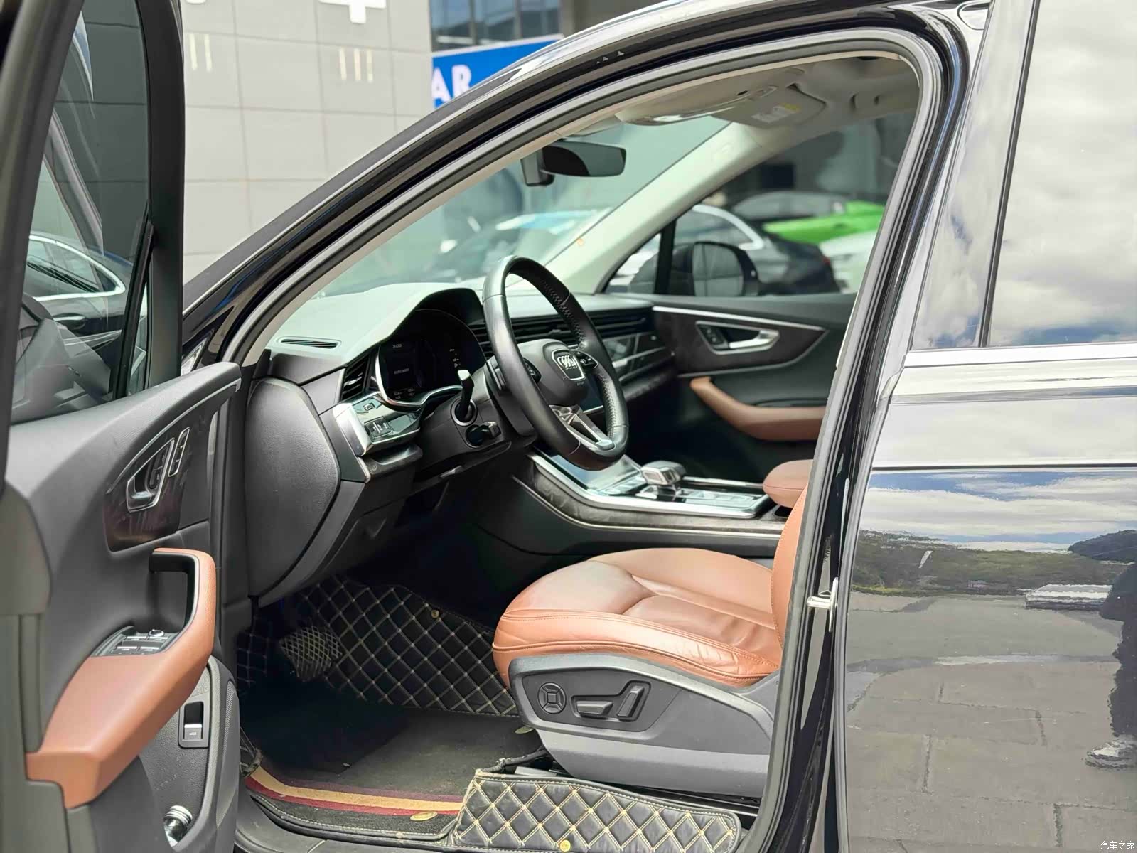 Audi Q7, 2020 4