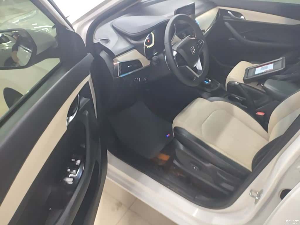 Wuling 360, 2019 12