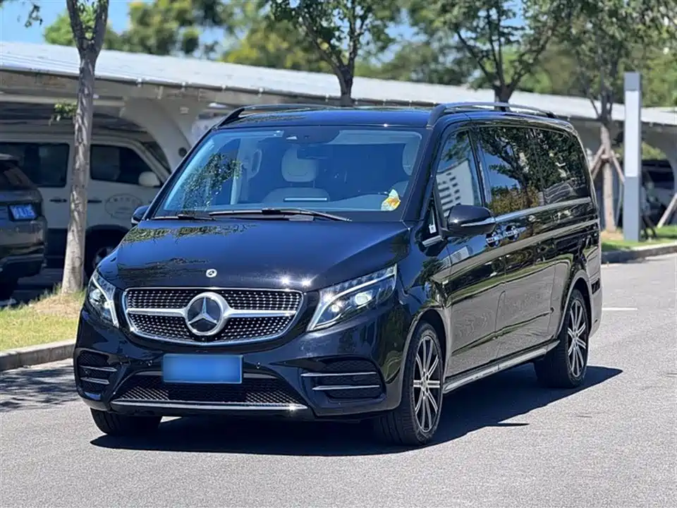 Mercedes-Benz V-class