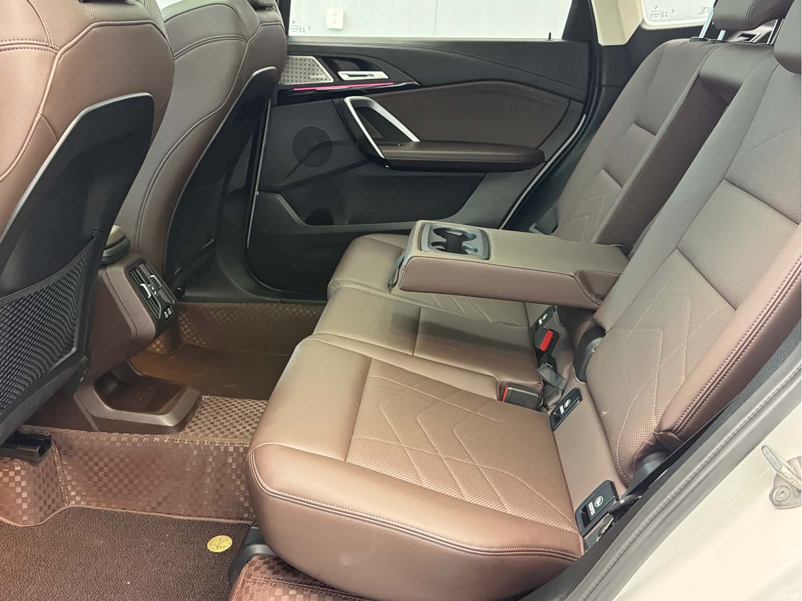 BMW X1, 2023 26