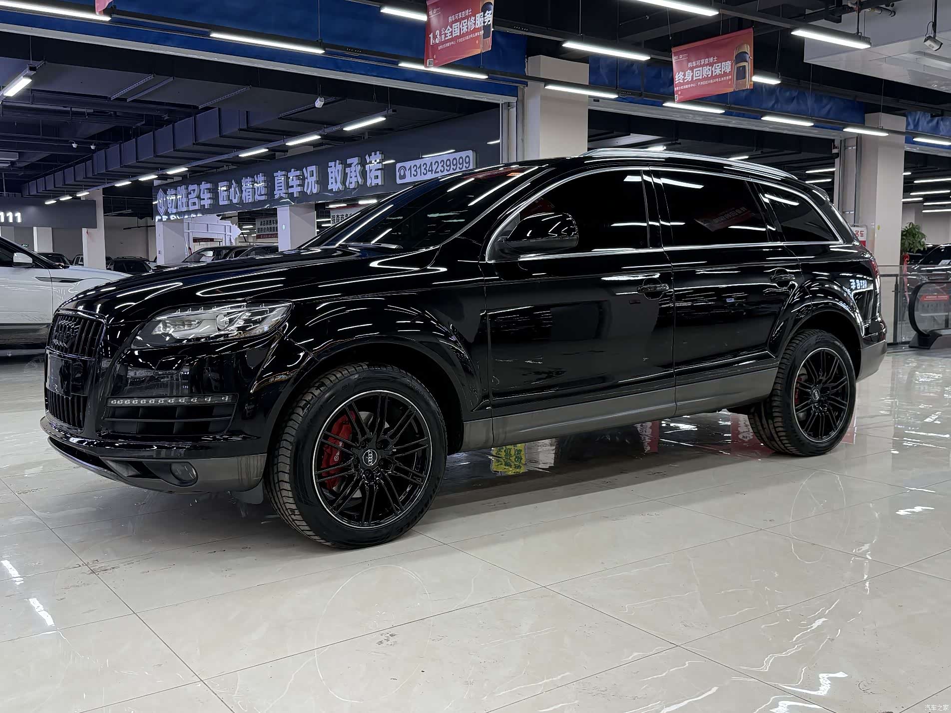 Audi Q7, 2011 1