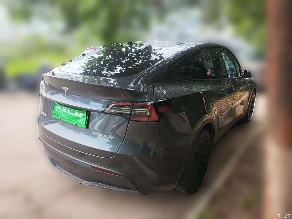 Tesla Model Y, 2022 все фото