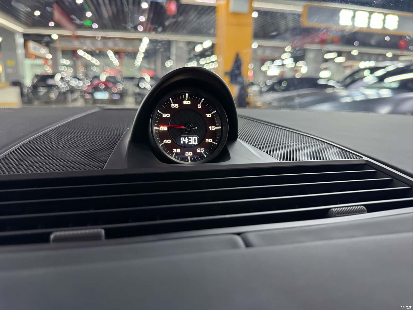 Porsche Panamera, 2019 11