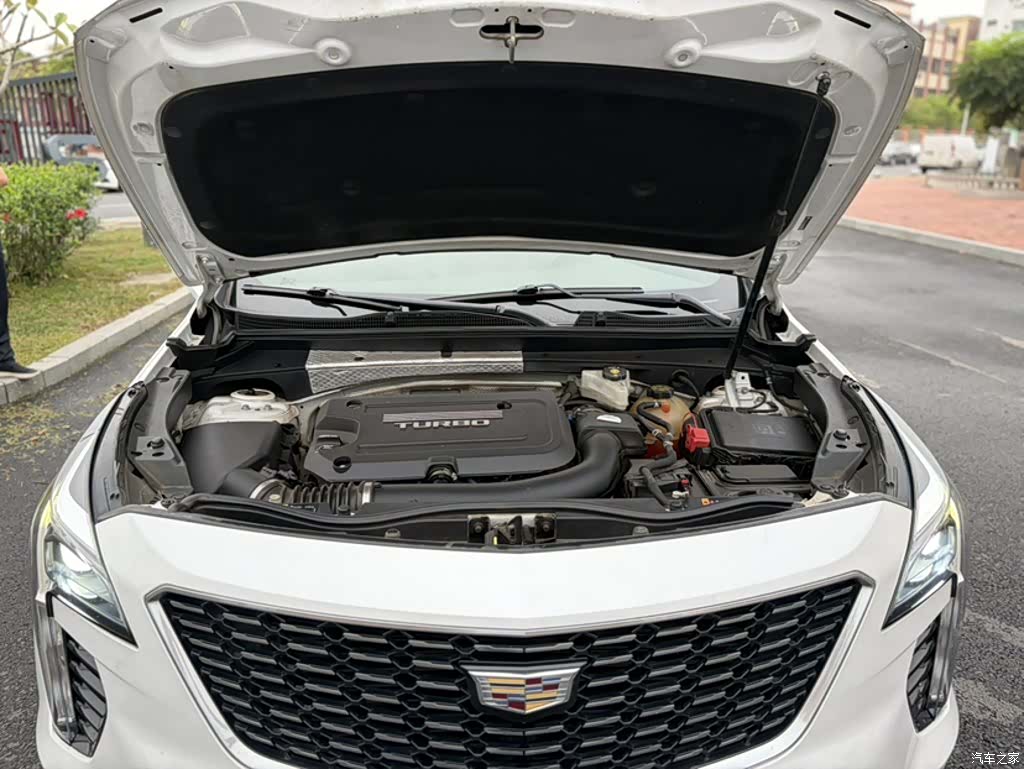 Cadillac XT4, 2019 21
