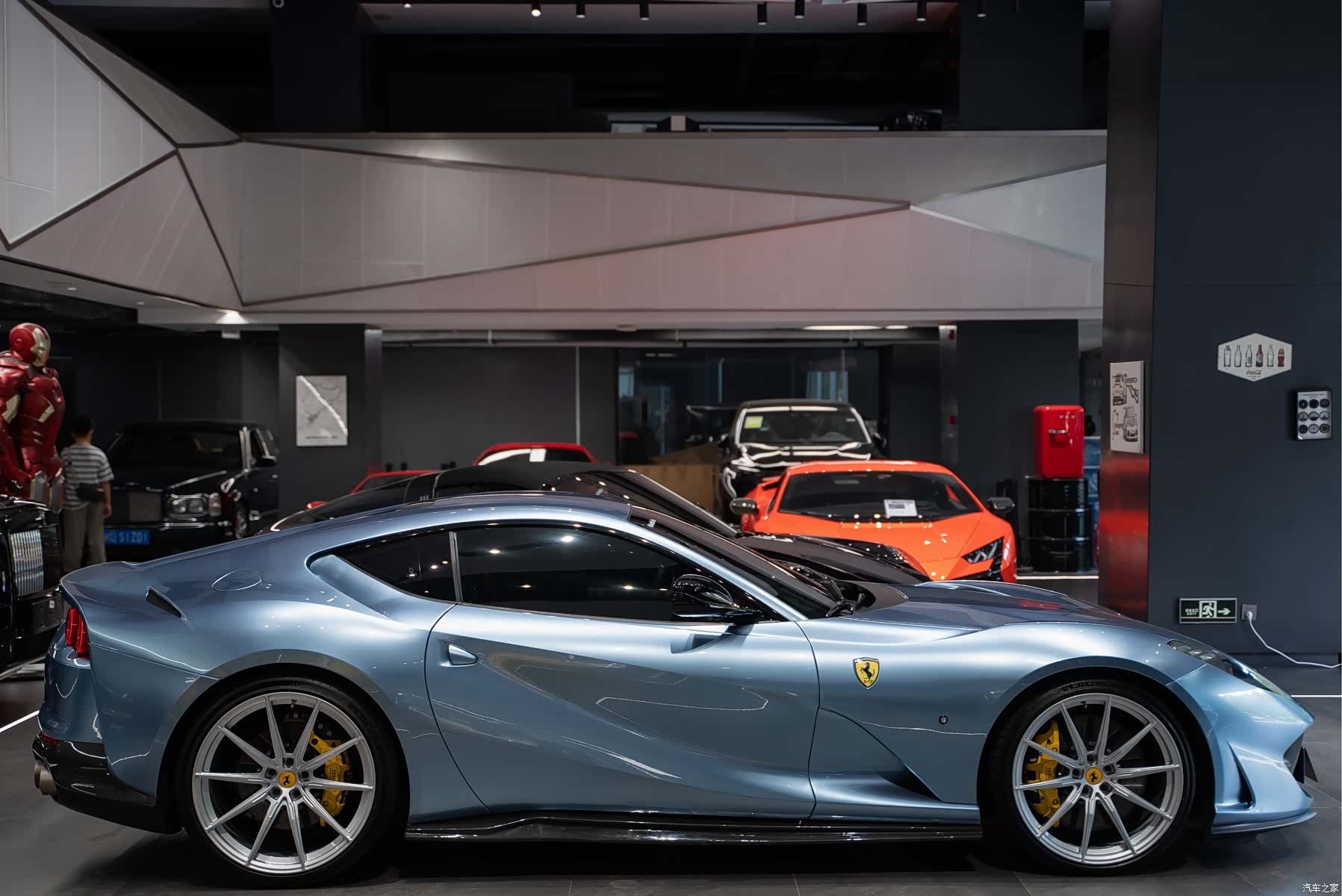 Ferrari 812, 2019 10