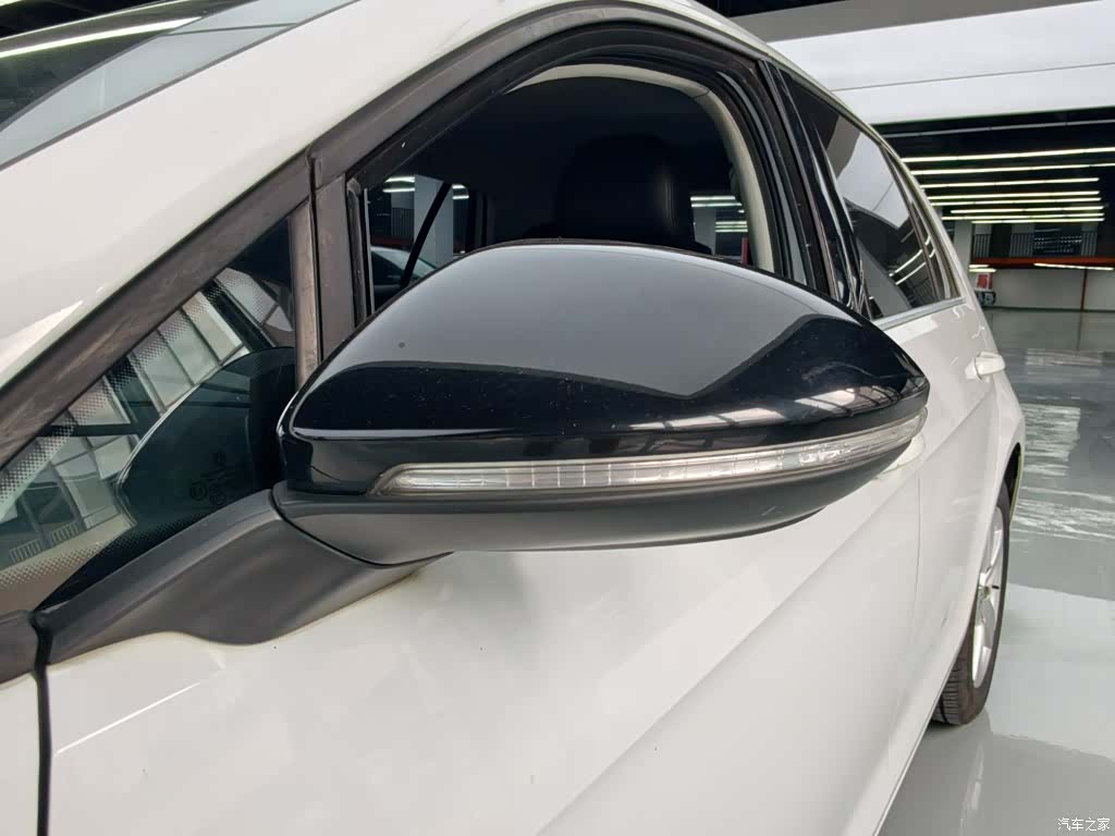 Volkswagen Golf, 2017 19
