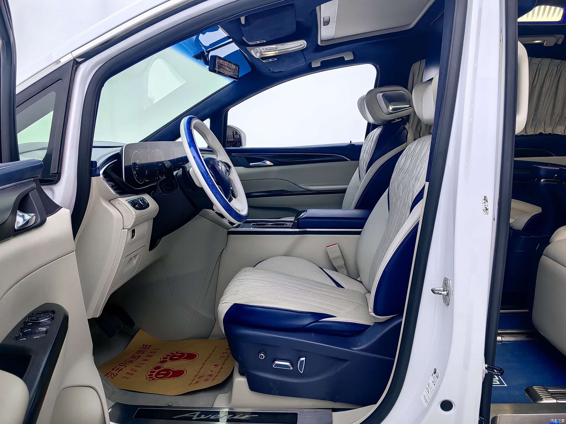 Buick GL8, 2020 все фото