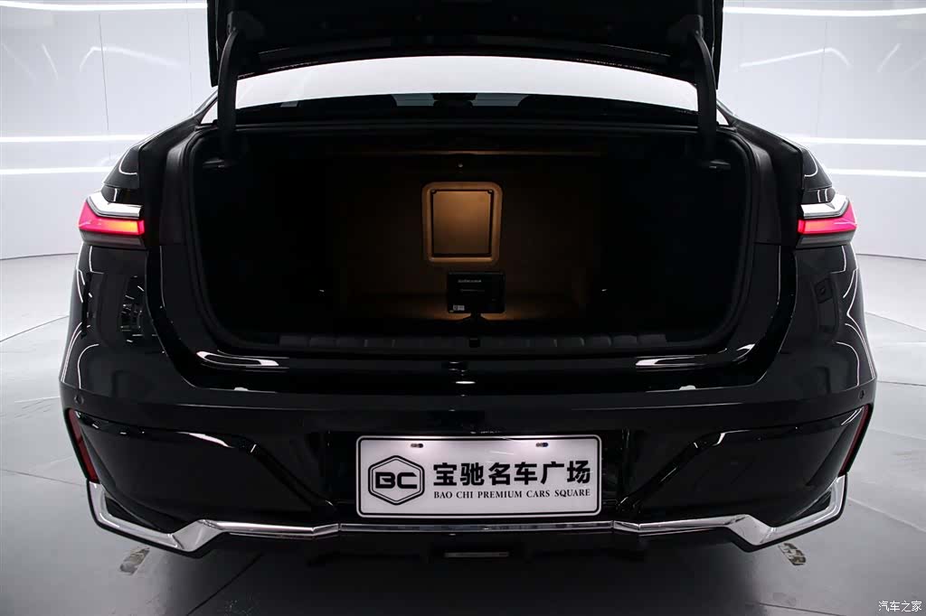 BMW 7 Series, 2026 15