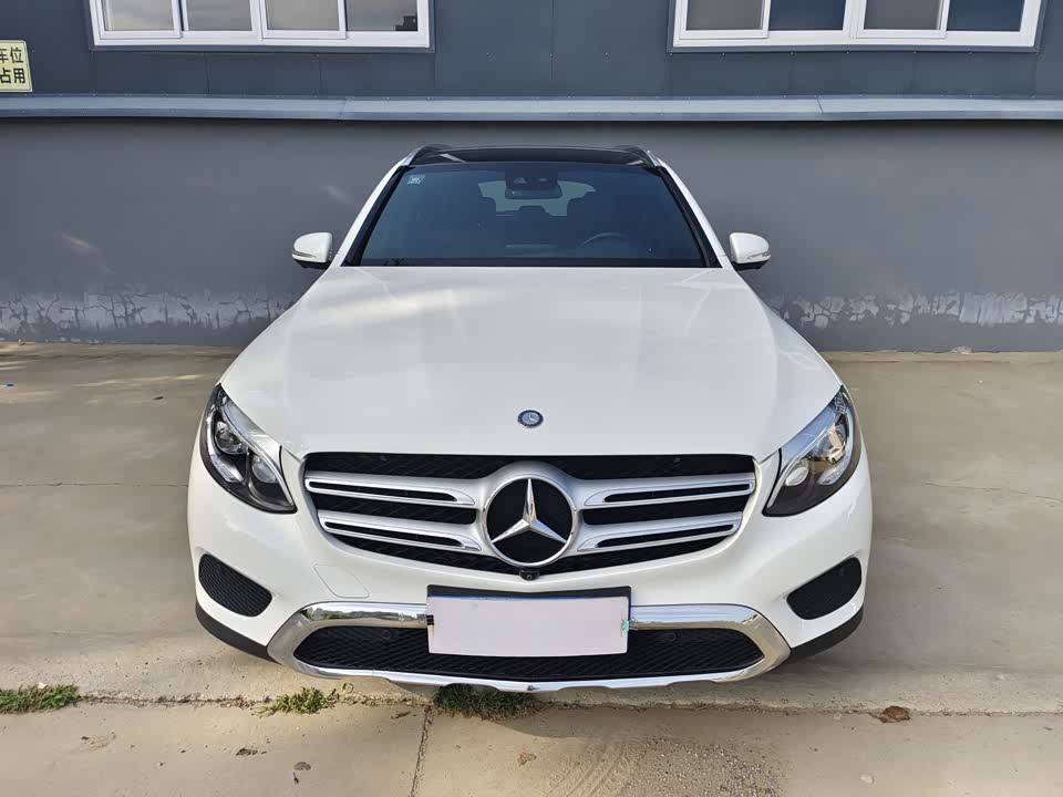 Mercedes-Benz GLC Mercedes-Benz GLC