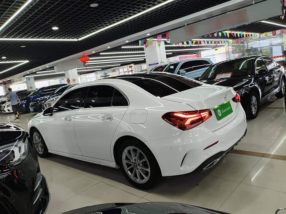 Mercedes-Benz Class A Mercedes-Benz Class A