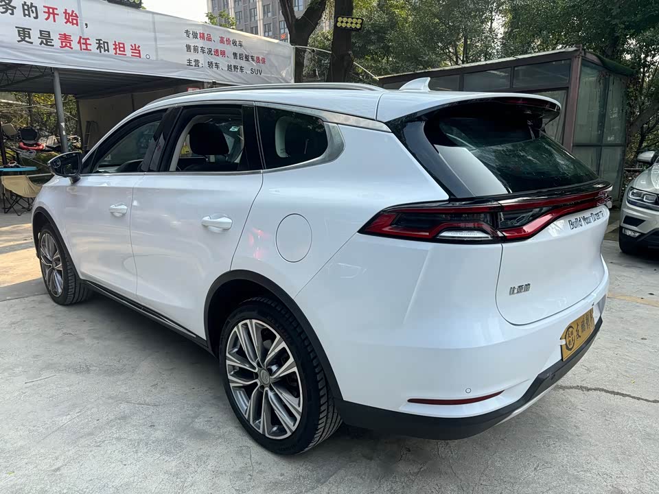 BYD Tang