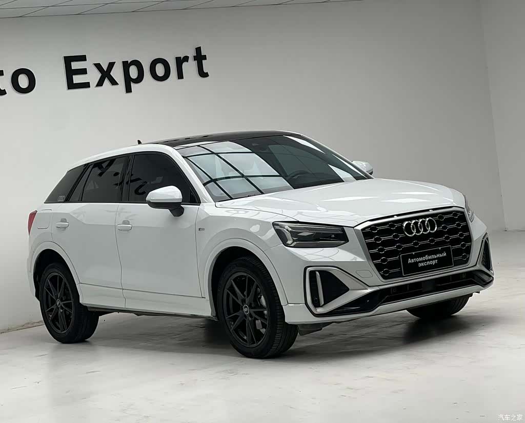 Audi Q2L, 2022 4