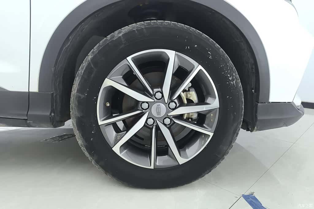 Geely Coolray, 2021 6
