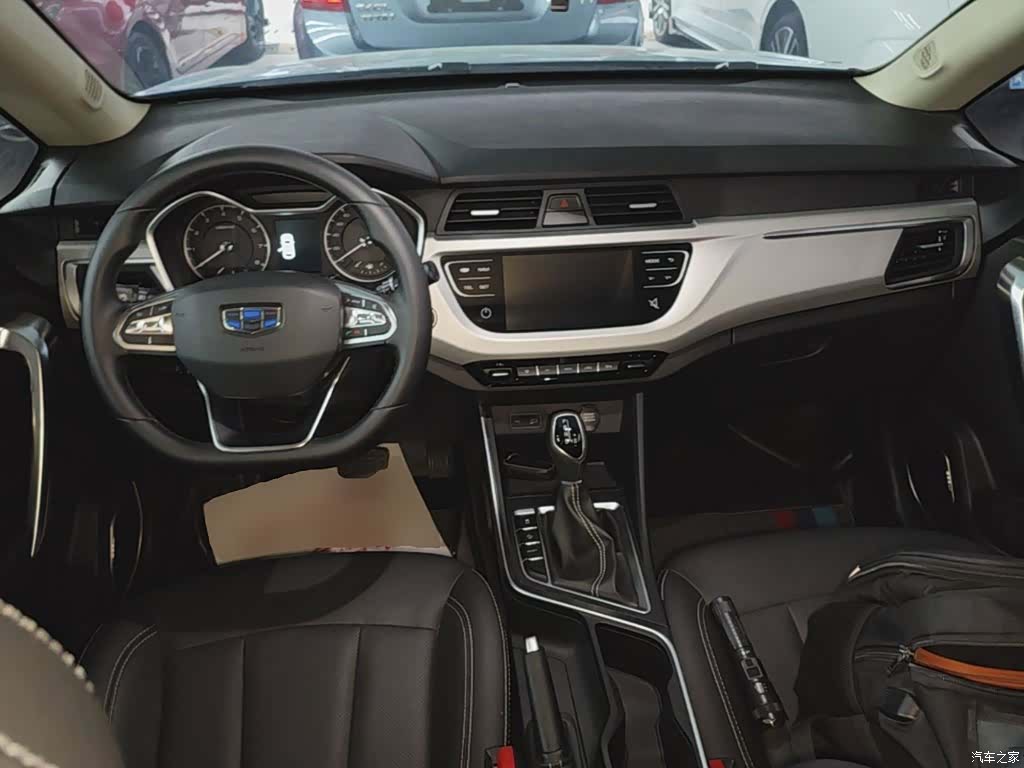 Geely X3, 2020 6