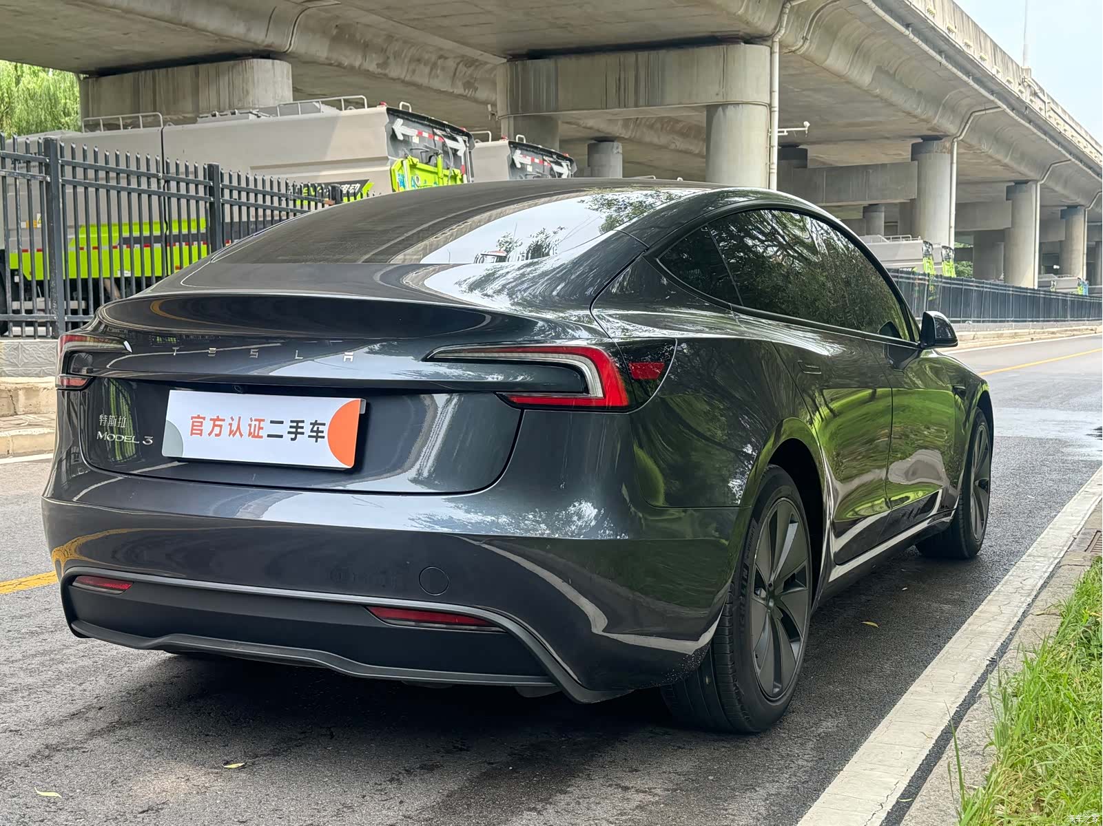 Tesla Model 3, 2024 19