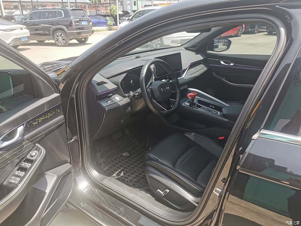 Geely Preface, 2024 16
