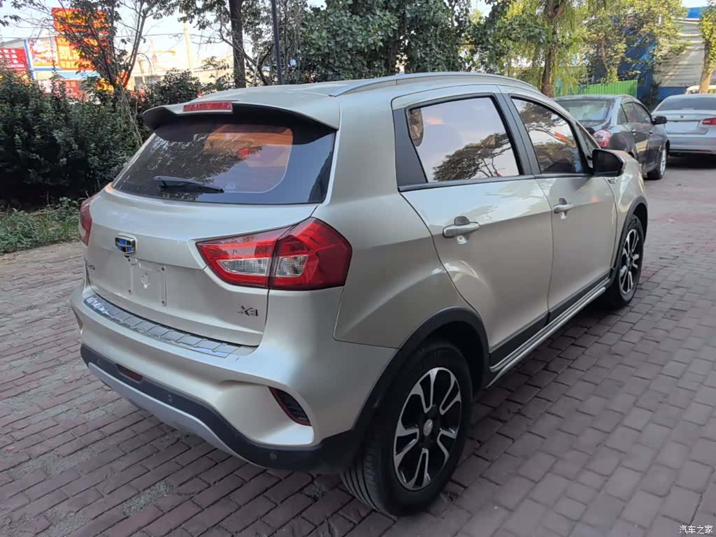 Geely X3, 2017 7
