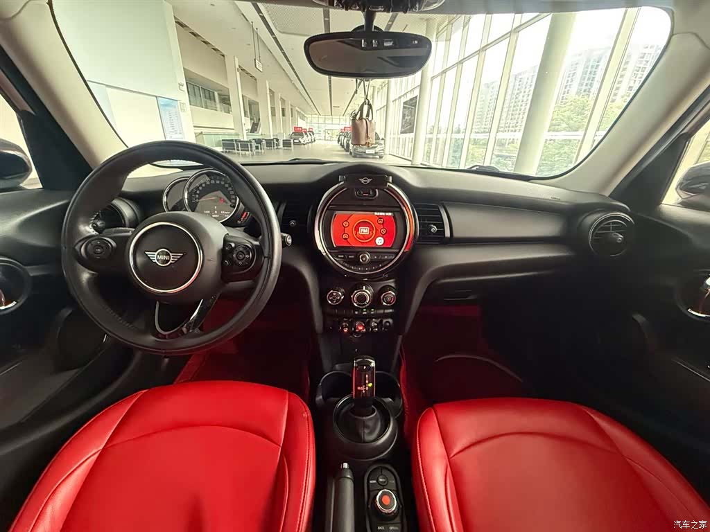 Mini ONE, 2021 21