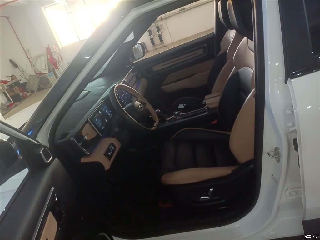 Geely Icon, 2023 15