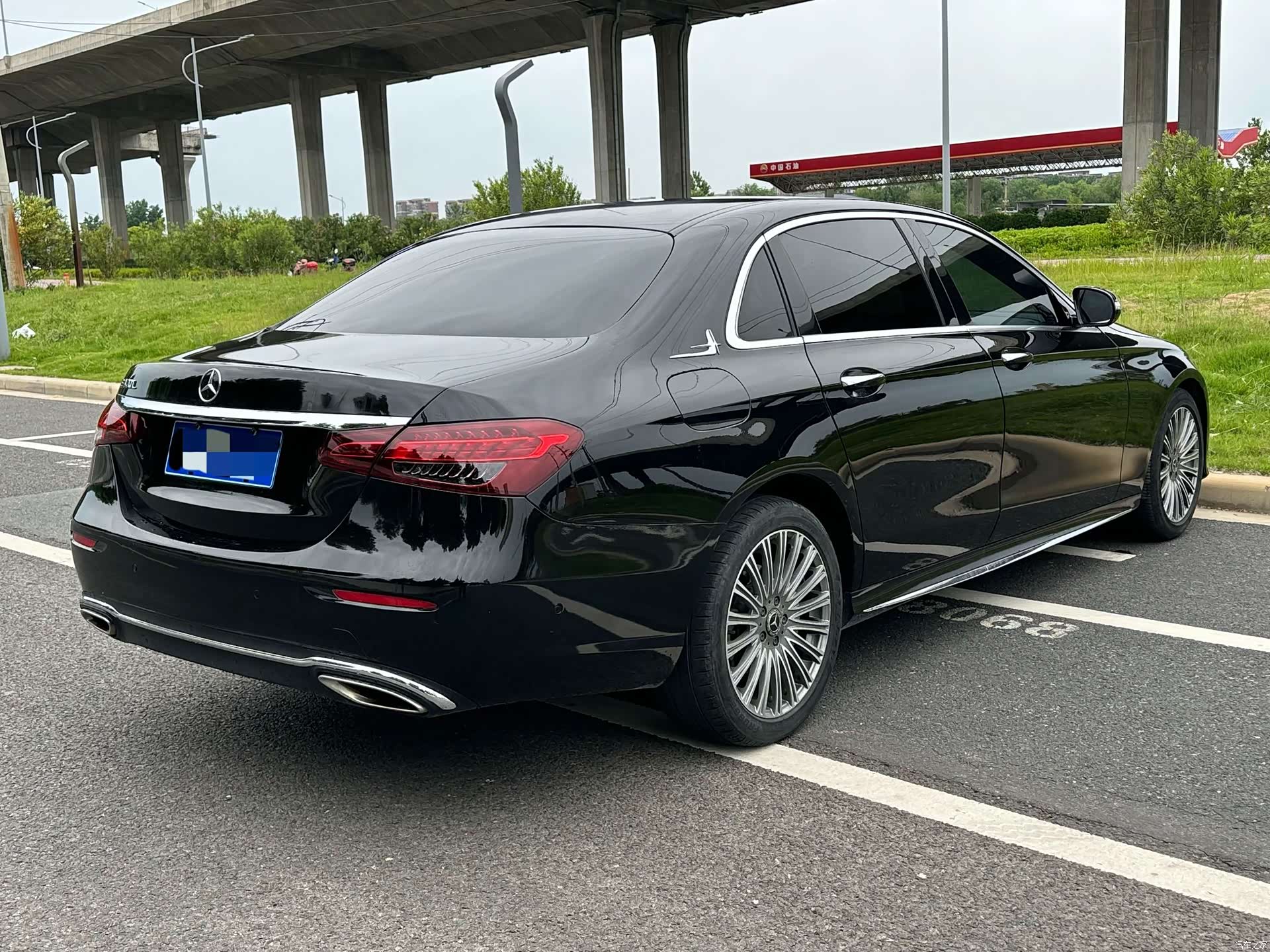 Mercedes-Benz E-Class, 2017 3