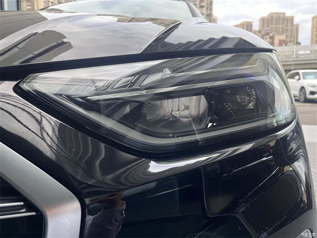 Audi Q5L, 2022 15