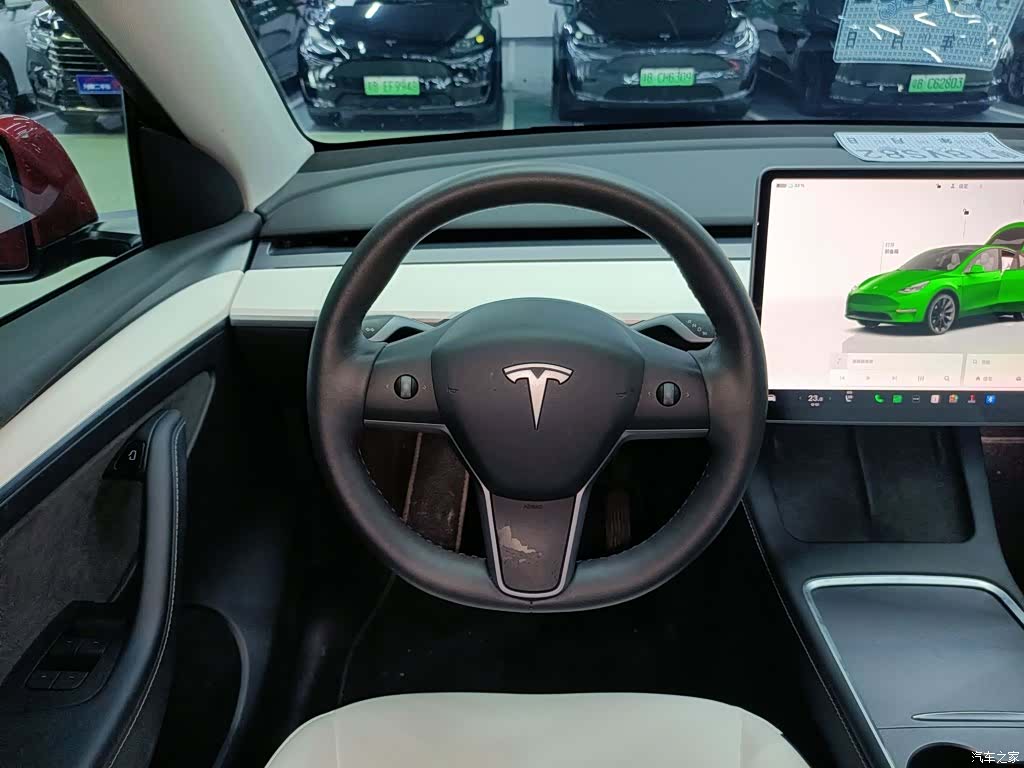 Tesla Model Y, 2022 11