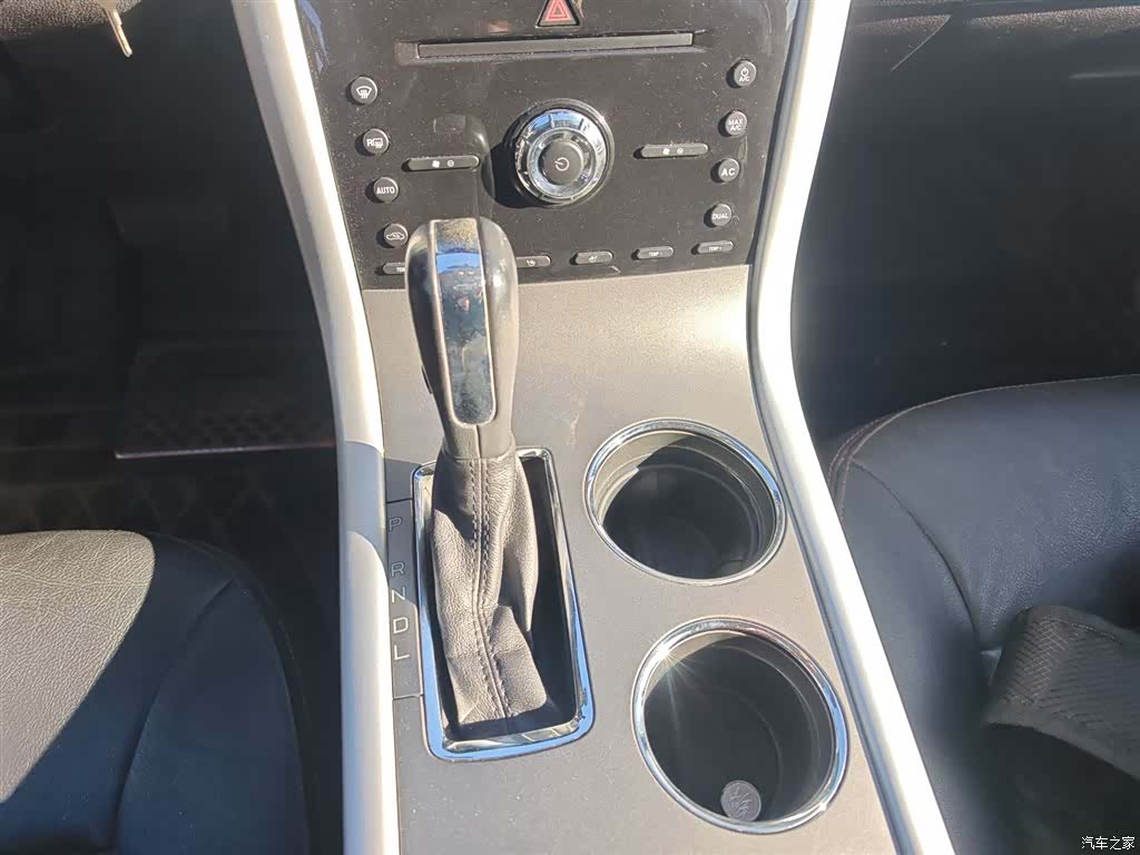 Ford Edge, 2015 14